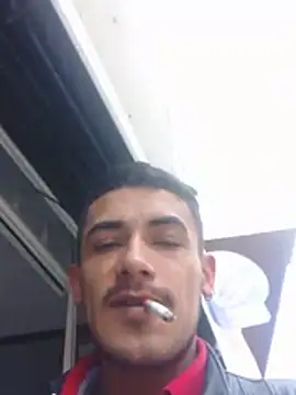 D1ogh0 – webcam-show