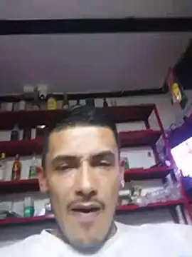 D1ogh0 Pertunjukan Webcam