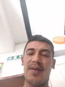 D1ogh0 Show in webcam