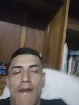 D1ogh0 Show in webcam