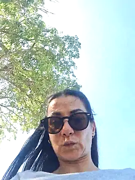 Lauraxxsteenn Webbikameraesitys
