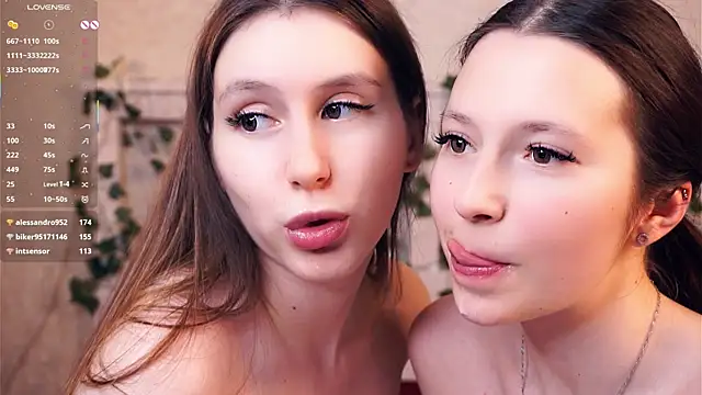 GabrielleLynchard's Webcam Show