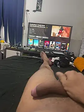 Kaueze webcam show