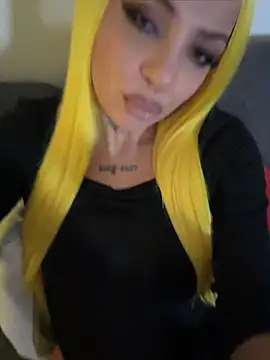 Show de KiraQuinn1 na webcam