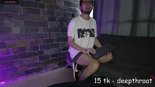 Jade_pleasure_ 网络视讯表演