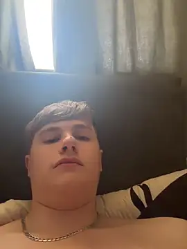 Sammyboy2211 Webcam Show