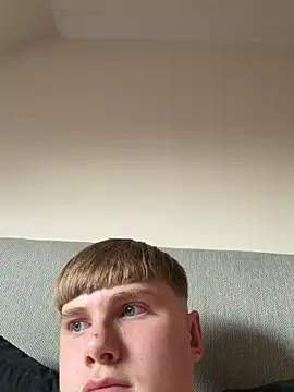 Sammyboy2211 Webcam-Show