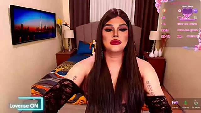 InsatiableSexQueen 网络视讯表演