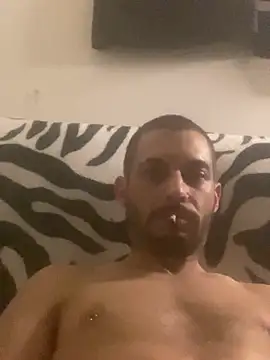 Show modela dirtyskils na web-kameri