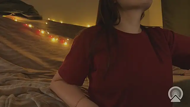 Feloraa's Live XXX Chat