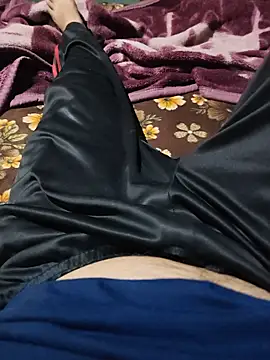 Pokazy przed kamerką – karandeep_Bhagat