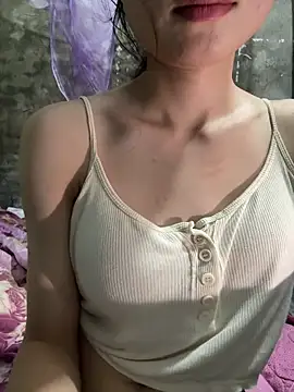 Bella_sexy98 网络视讯表演