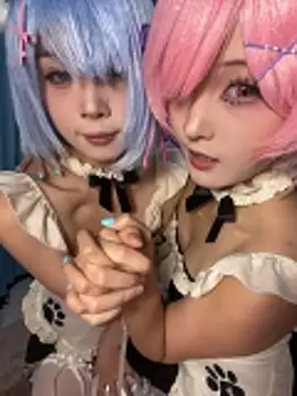 qiqi_x webcam show