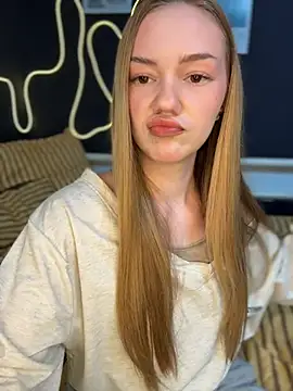 Živá chatovací místnost MilaMoone