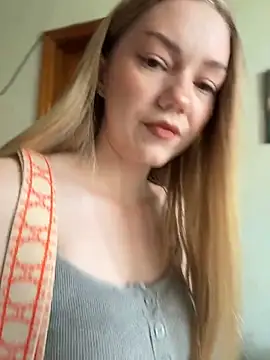 Živý XXX chat MilaMoone
