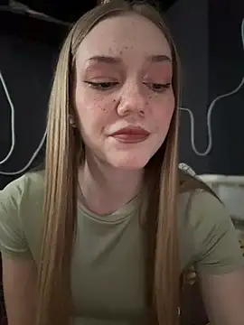 MilaMoone's Live XXX Chat