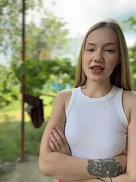 MilaMoone Adlı Modelin Web Kamerası Şovu