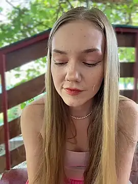 Webkamerová show MilaMoone