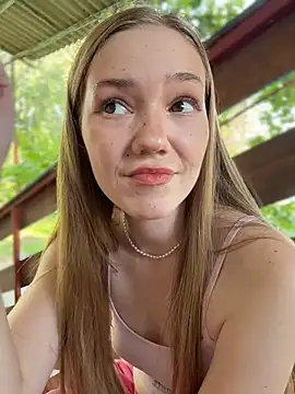 MilaMoone Webcam-Show