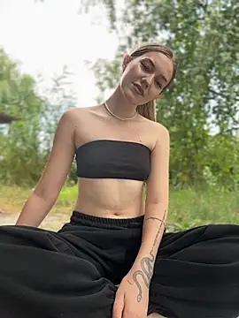 MilaMoone Webcam-Show