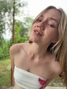 MilaMoone Webcam-Show