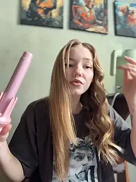 XXX chat uživo modela MilaMoone