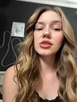 MilaMoone Obrolan Langsung XXX