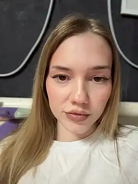 MilaMoone Live XXX-chat
