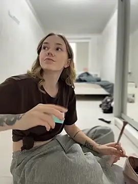 XXX chat uživo modela MilaMoone