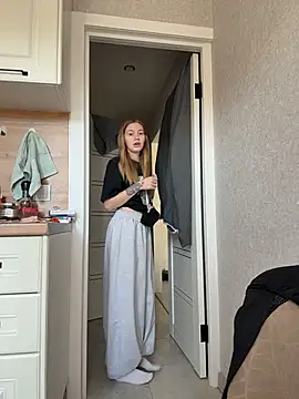 Živý XXX chat MilaMoone