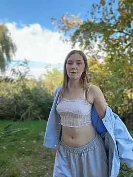 צ'אט XXX בשידור חי של MilaMoone