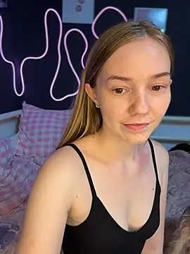 MilaMoone Live XXX-Chat