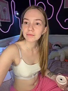 MilaMoone's Webcam Show