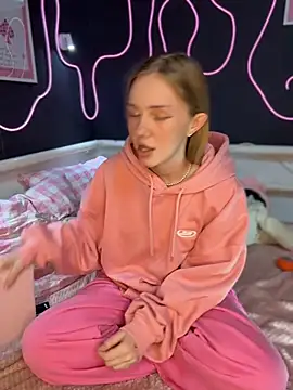 Živý XXX chat MilaMoone
