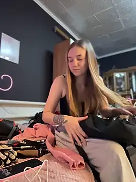Chat XXX Live MilaMoone