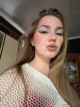Chat XXX en directo de MilaMoone