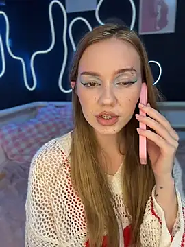 MilaMoone Live XXX-Chat