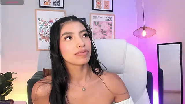 Tiffany_Low's Live XXX Chat