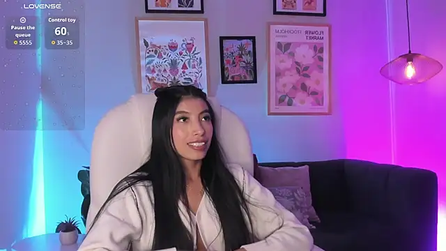 Tiffany_Low Chat XXX in diretta
