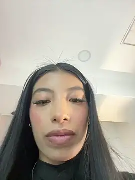 Tiffany_Low Chat XXX in diretta