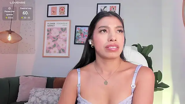 Tiffany_Low Live XXX-chat