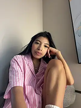 Tiffany_Low 网络视讯表演