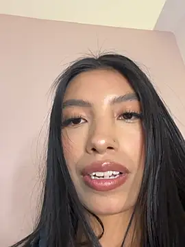 Tiffany_Low's Live XXX Chat