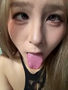 yuki_june 在線直播表演