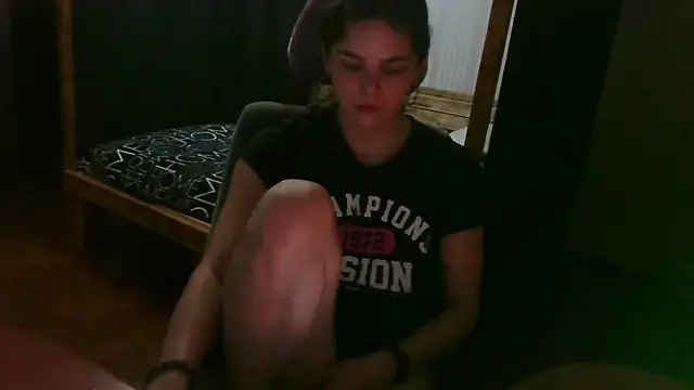 EthelsLover live XXX chat