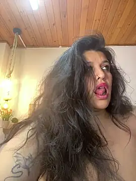 Andrea_secret_ Show in webcam