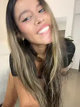 Chat XXX ao vivo de EMILIIA_RICHTER__