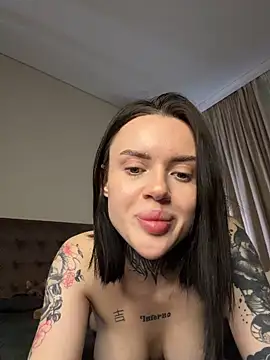 Kate_Town Pertunjukan Webcam
