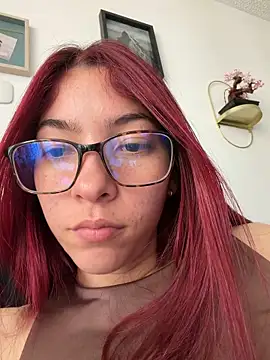 SarahLee__ Live XXX Chat