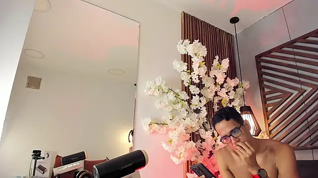 JacobDravenのライブXXXチャット